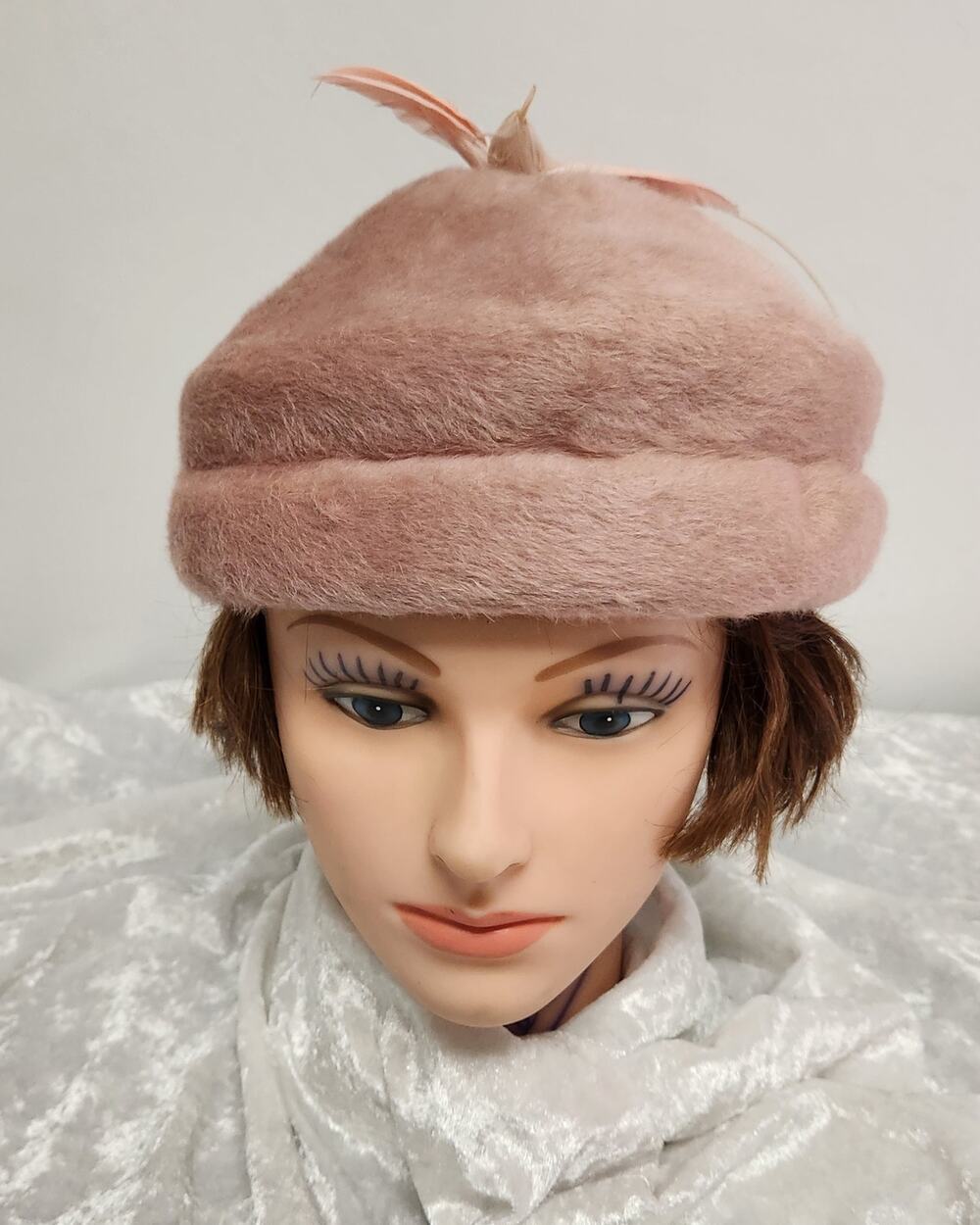 Vintage Solange de Fabry Womens Light Pink Angora Fur w/ Bird Detail Beret Hat